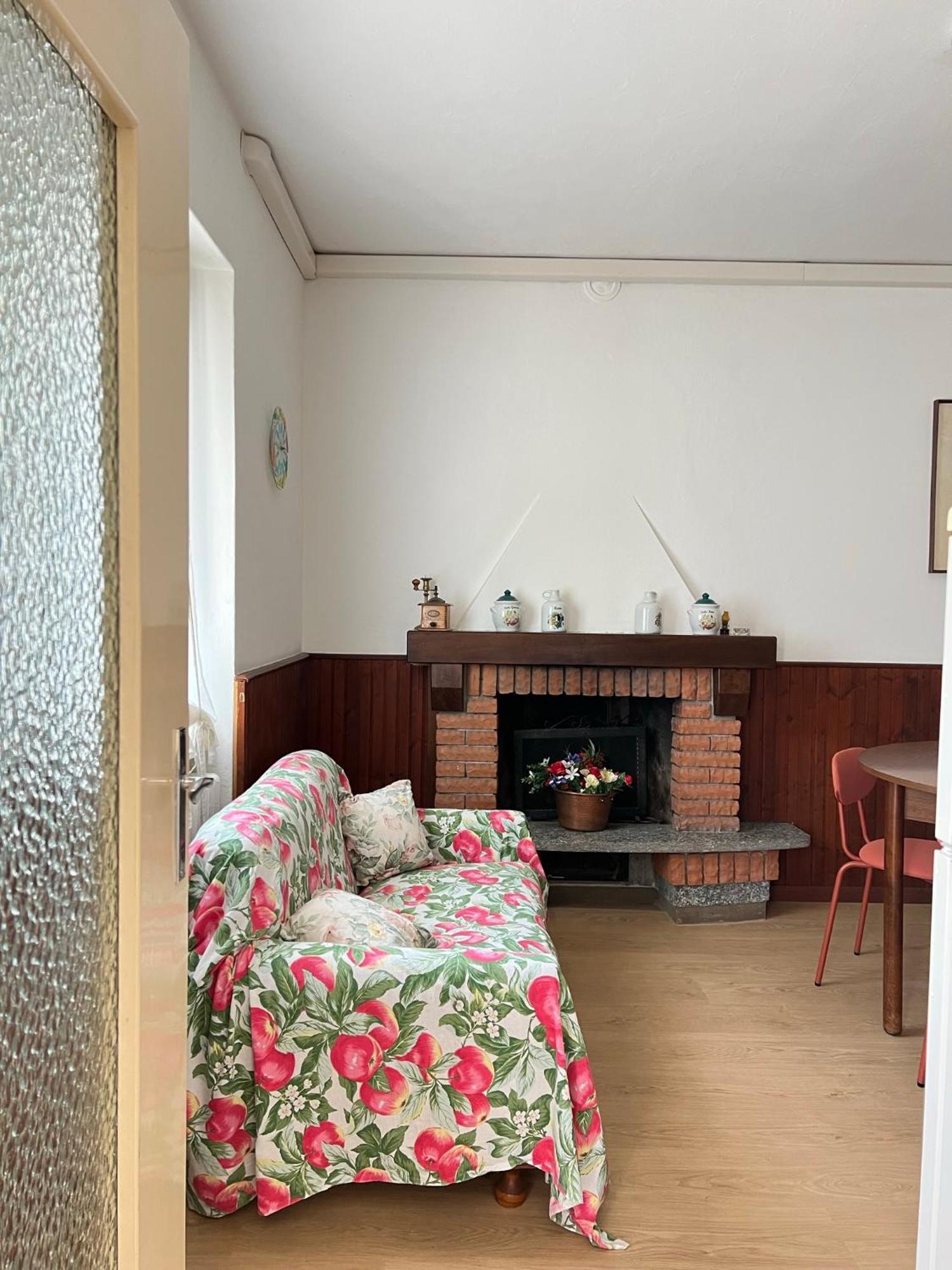 Lanzo D'Intelvi “La Marinella” Apartment Ngoại thất bức ảnh